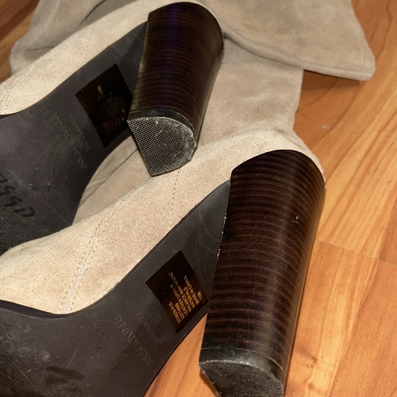 Colin Stuart Slouch Heeled Boots - Picture 6 of 14